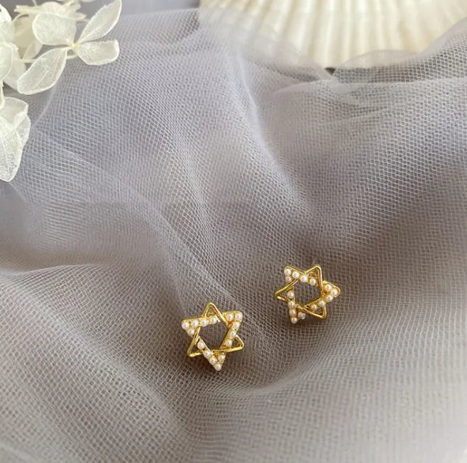 Vintage Chic Pearl Earrings, Rose Gold