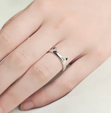 Cat Ring, 14K White Gold-Tone Plated